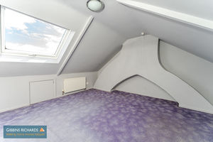 Loft Room- click for photo gallery